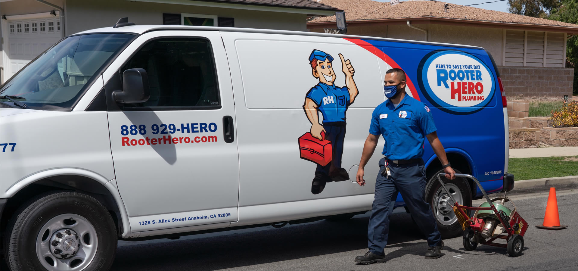 Trenchless Sewer Repair in Canoga Park, CA